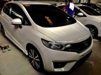 Honda Jazz VX 2017 top of the line assume balance