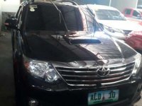 Well-maintained Toyota Fortuner V 2013 for sale