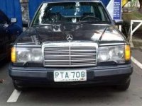 Well-kept Mercedes Benz W124 260e for sale