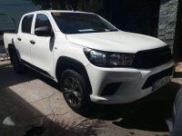 Toyota Hilux J 2016 model Manual transmission 2.4 engine