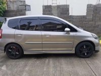 Honda Jazz 2005 matic gas local loaded 274k