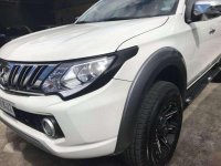 Best Buy Mitsubishi Strada 4WD White For Sale 