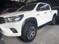 2016 Toyota Hilux 2.4 G Automatic White Pick-up