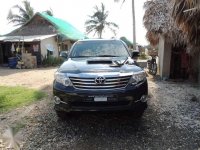For sale only 2015 Toyota Fortuner V 4x2 diesel automatic