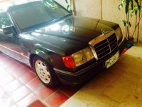 1992 Mercedes Benz 230e W124 AT Black For Sale 