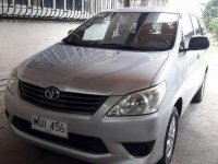 Toyota Innova 2013 2.5 E manual transmission