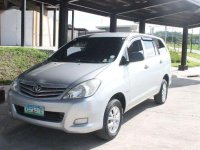 2010 Toyota Innova G AT FOR SALE