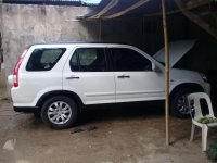 Honda CRV Gen2 2.0 2005 White For Sale 