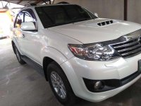 2013 Toyota Fortuner G AT White SUV For Sale 