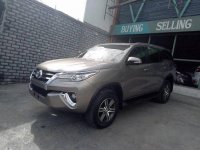 2016 Toyota Fortuner 2.4G A/T