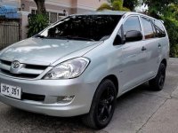 2008 Toyota Innova E 2.0 vvt-i Gas Automatic