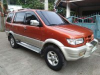 Isuzu XUV Crosswind AT 2002 Orange For Sale 