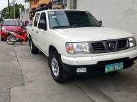 Well-maintained Nissan Frontier 2009 for sale