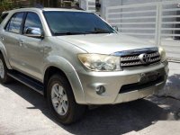Good as new Toyota Fortuner 2011 G AT for sale
