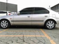 Well-maintained Honda Civic 2000 for sale