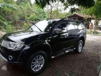 MITSUBISHI Montero 4x4 manual diesel black 2011