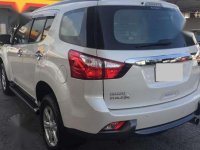 FOR SALE Isuzu Mux 2015 Ls-A 2.5 diesel