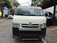 2017 3.0 TOYOTA HIACE Commuter Manual White