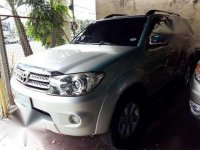TOYOTA Fortuner G 4x2 2009 FOR SALE