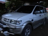 Isuzu Crosswind XUV 2003 model