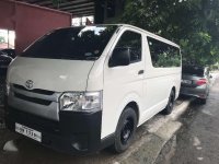 2017 Toyota Hiace Commuter 3.0L Freedom White Manual