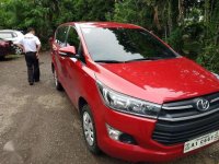 toyota innova manual red 2.8 J diesel for sale 