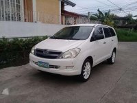 Toyota innova j 2008 white SUV For Sale 