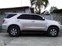 Toyota fortuner 2006 Silver For Sale 