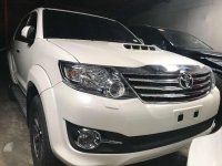 2016 Toyota Fortuner 2.5V 4x2 Automatic Pearl White