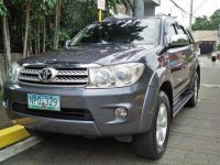 Selling my Toyota Fortuner 2009 A/T