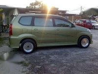 2010 toyota avanza Green For Sale 