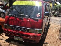 nissan urvan 2005model red for sale 