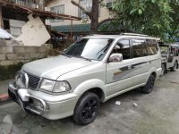 Toyota revo vx200 Silver For Sale 