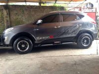 hyundai tucson 2010 gray suv for sale 