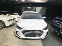 2017 hyundai elantra GL 1.6 manual brand new condition 1tkm only!