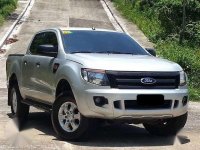 1st owned 2014 forad ranger XLT 4x4 cebu plate 6 speed mt very fresh