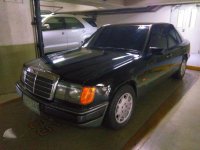 1990 Mercedes Benz 200E