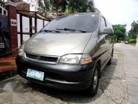 Toyota Hiace Van Granvia 4x4 Diesel like starex urvan