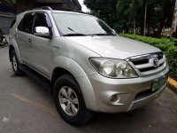 TOYOTA FORTUNER G gas automatic Fresh And Clean Gold shiny 06