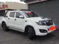 Toyota hilux 2013 diesel manual 4x2 for sale