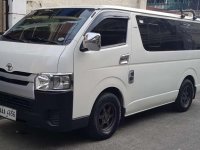 2014 Hiace Commuter D4d