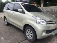 SELLING Toyota Avanza e 2012