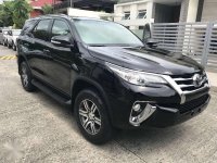 2017 Toyota Fortuner At GAS 12t kms only mitsubishi montero everest