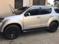 Good as Brand New Isuzu Mux 3.0 2017 for sale 