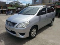 2013 model Toyota Inova J For Sale