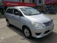 2013 Model Toyota Innova J