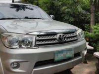 Toyota Fortuner G 2010 4x2 AT FOR SALE