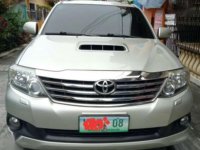 SELLING TOYOTA Fortuner 2013 model