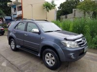 2006 Toyota Fortuner Matic tranny Smooth shifting