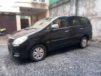 SELLING Toyota Innova 2.8